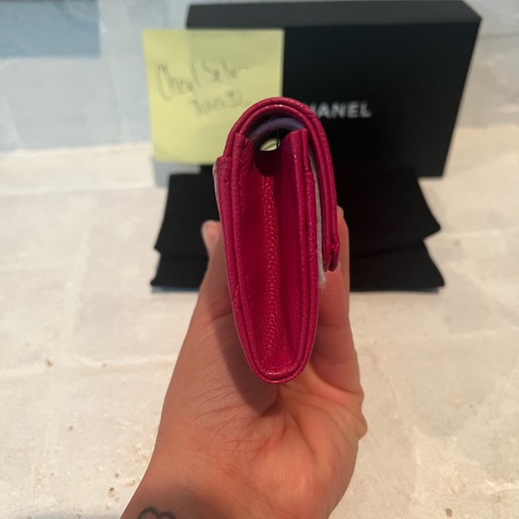 Chanel - Picture 4 of 15